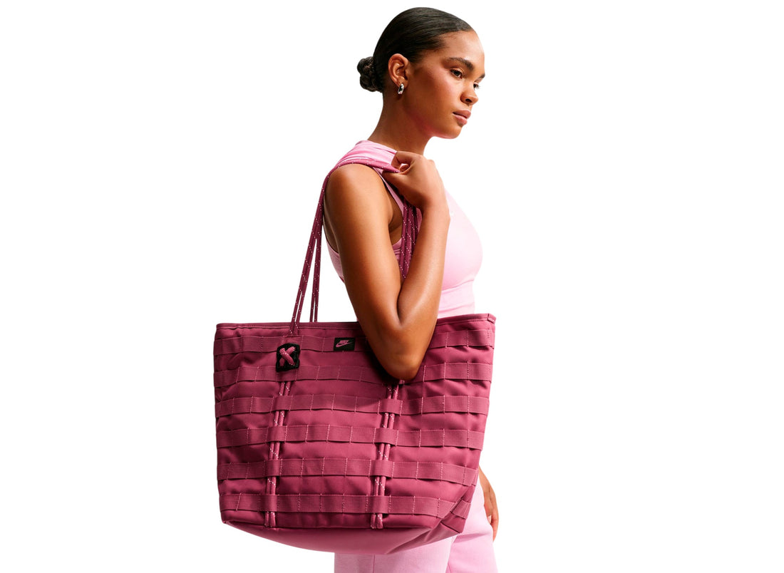 Nike Sportswear RPM Tote in Pink Smoke