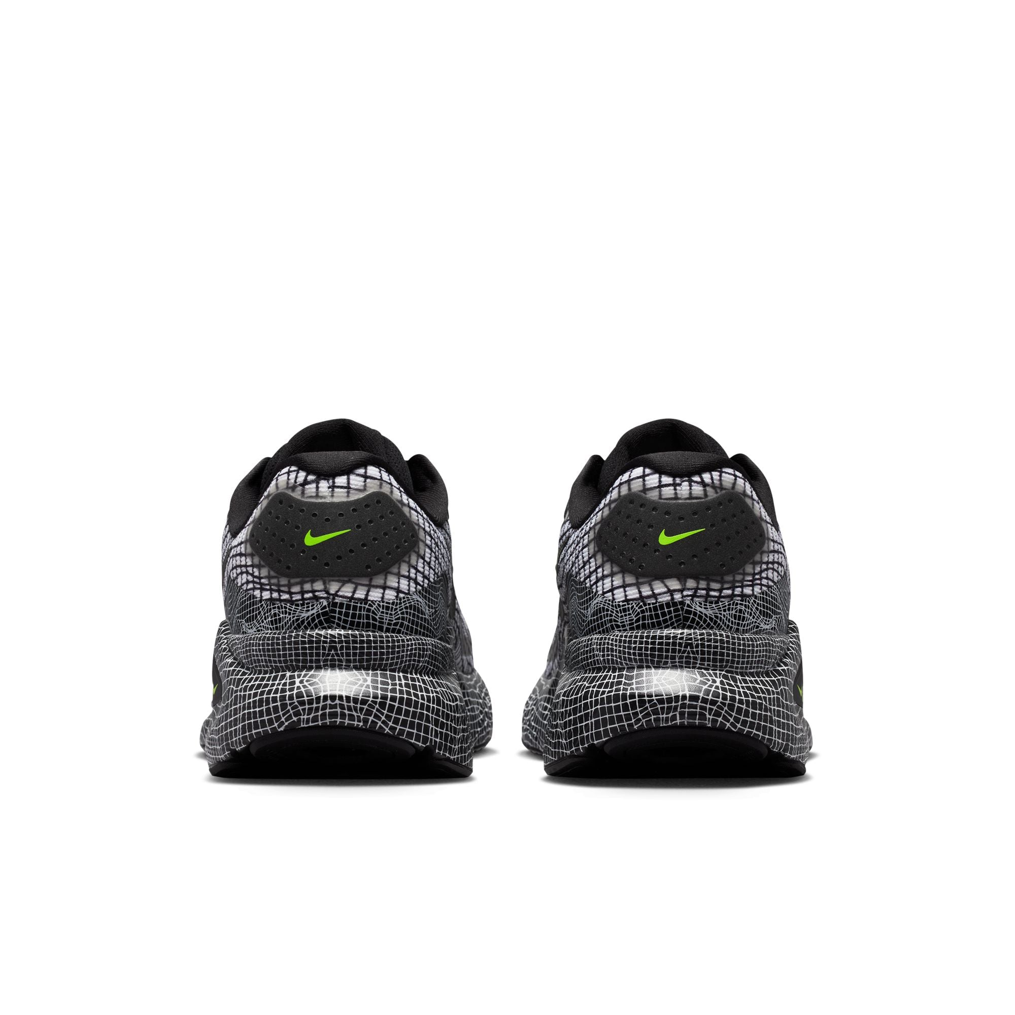 Nike Structure 26