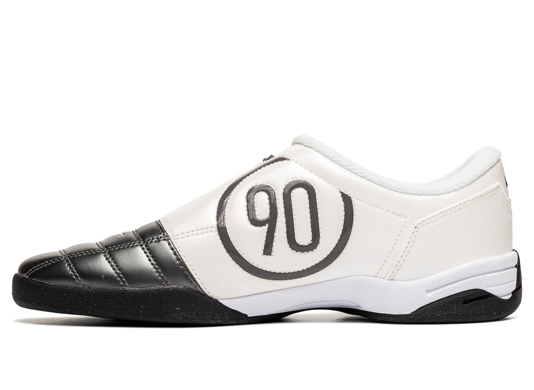 Nike Total 90