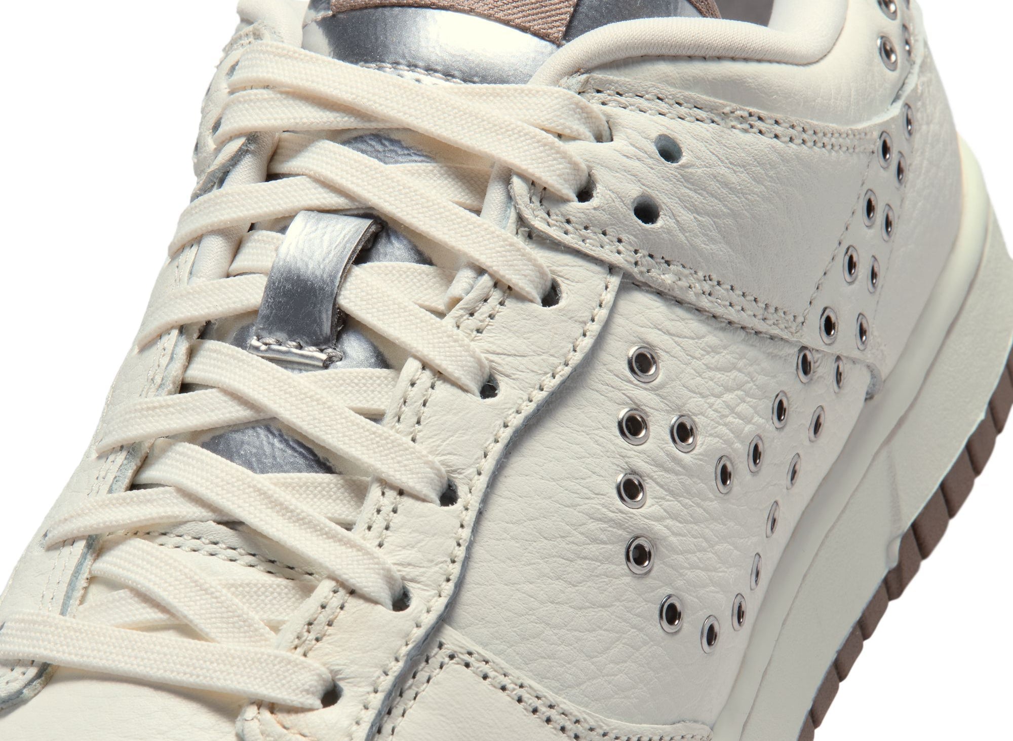 Women's Nike Dunk Low