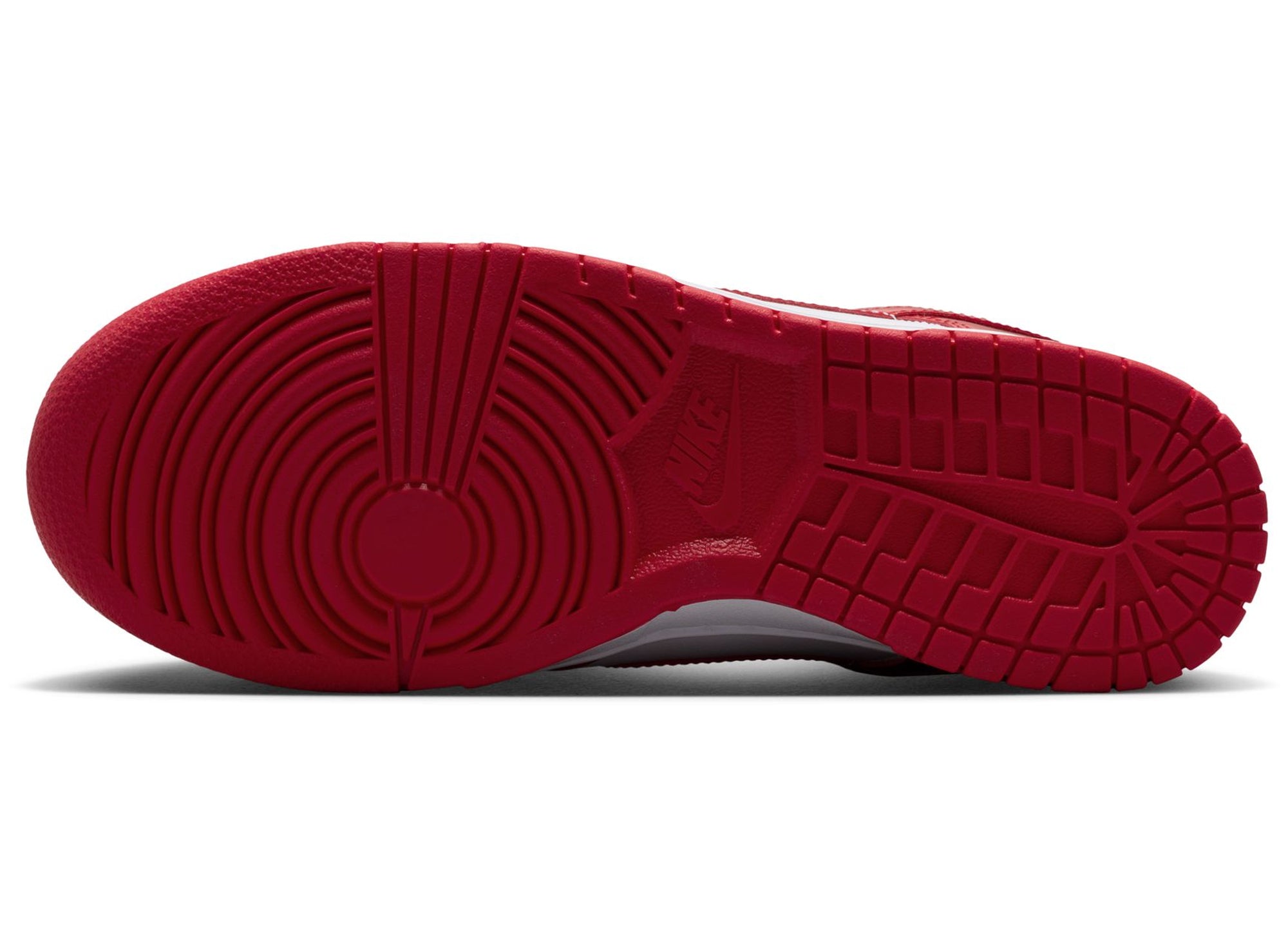 Women's Nike Dunk Low SE Street1 in White / University Red