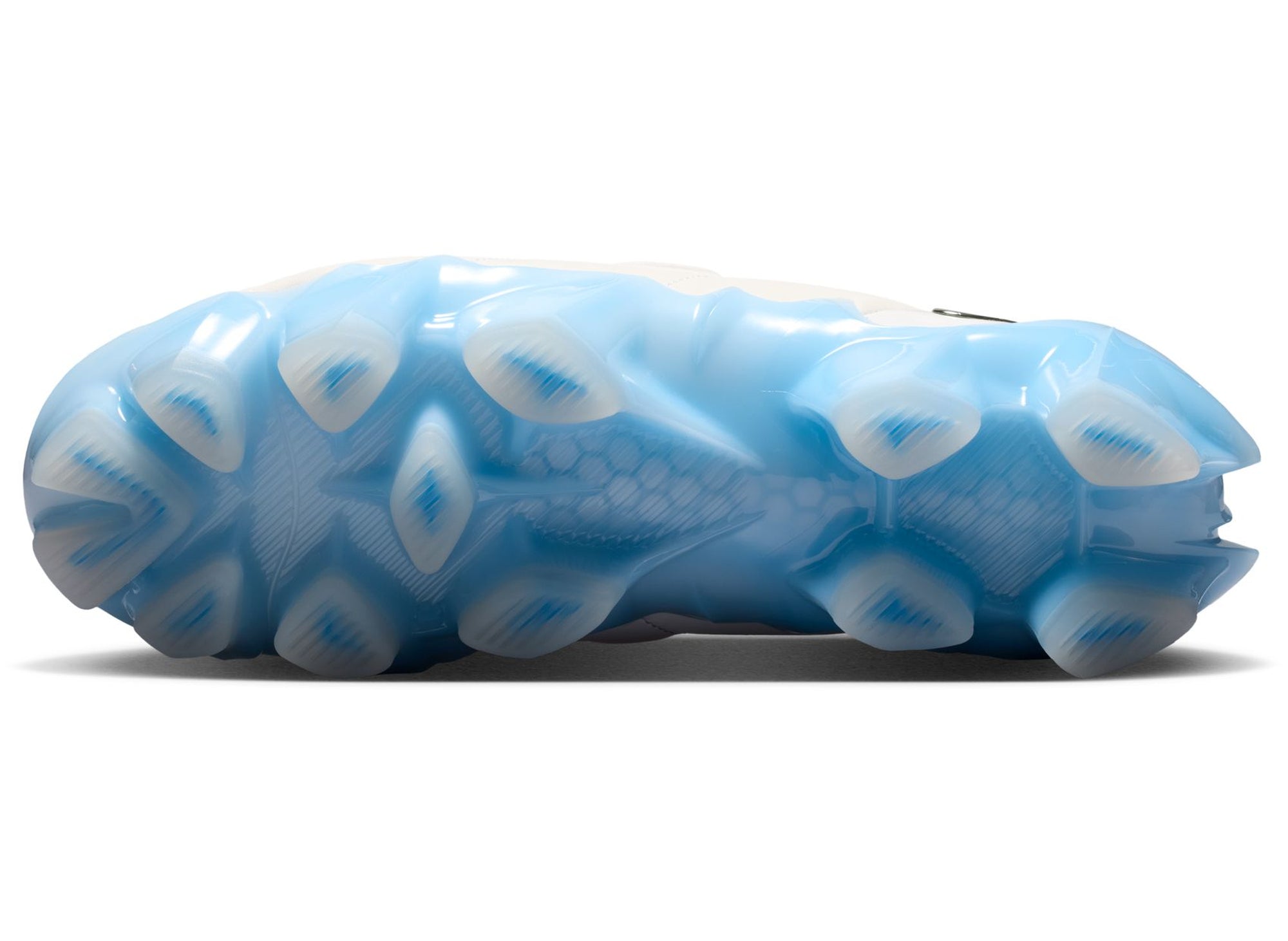 Women's Nike First Sight Mirage in Summit White / Metallic Silver