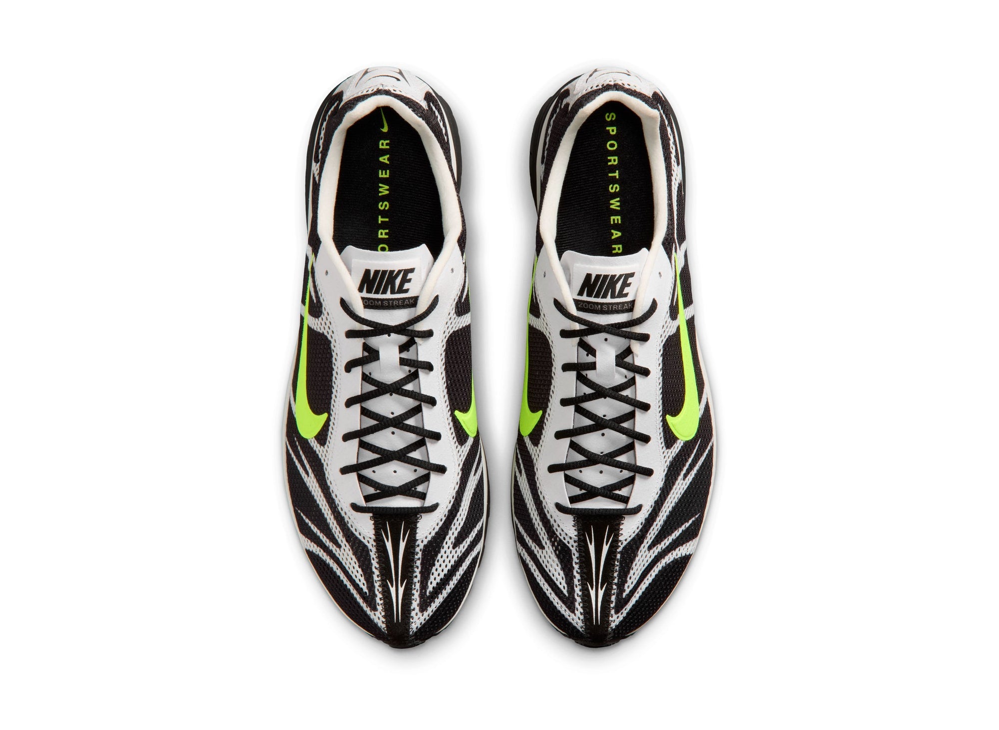 Nike Zoom Streak 3 in Black / Volt