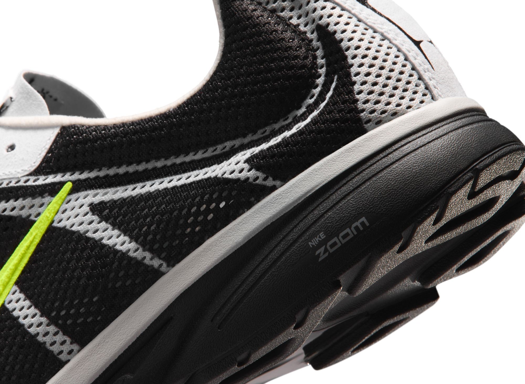 Nike Zoom Streak 3 in Black / Volt