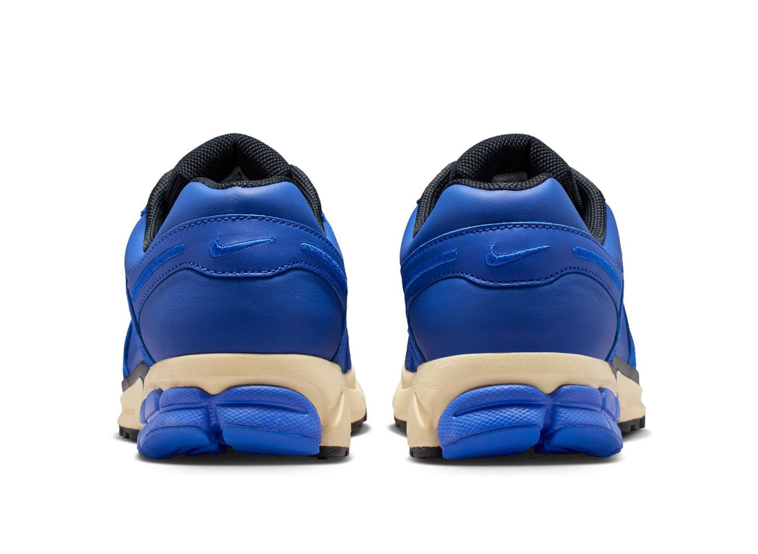 Nike Zoom Vomero 5 QS in Hyper Royal