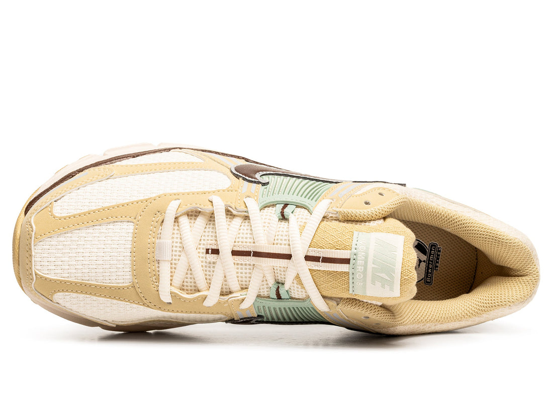 Nike Zoom Vomero 5 SE
