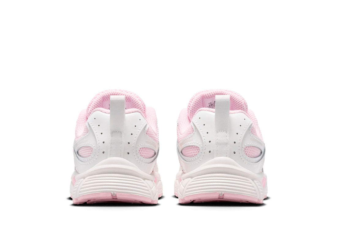 PS Nike V5 Runner in Light Crimson / Pink Foam