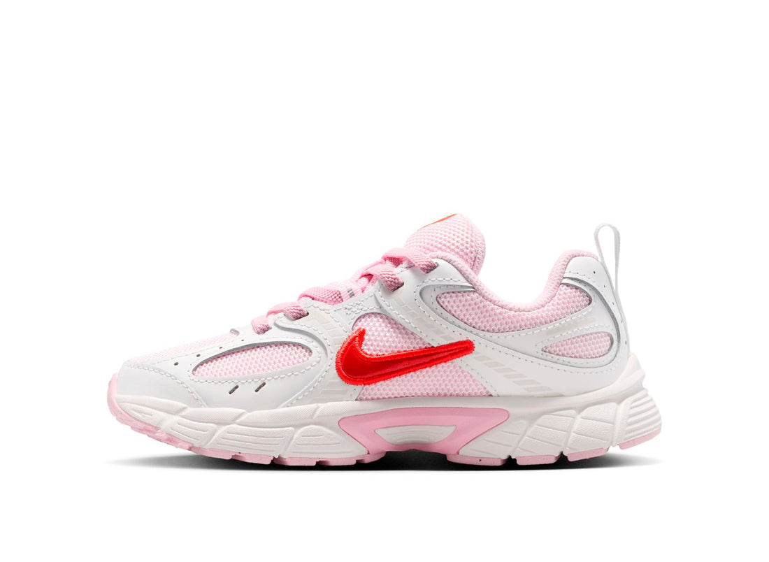 PS Nike V5 Runner in Light Crimson / Pink Foam