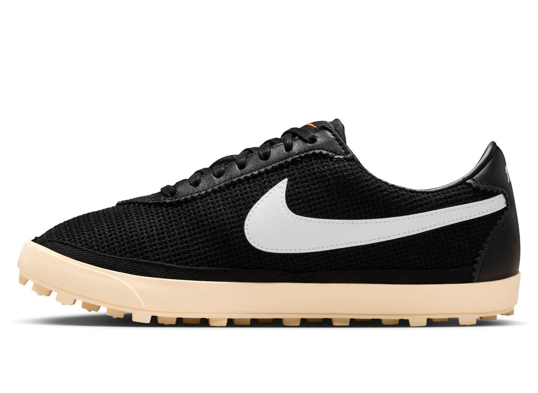 Women's Nike Astrograbber Textile in Black / White