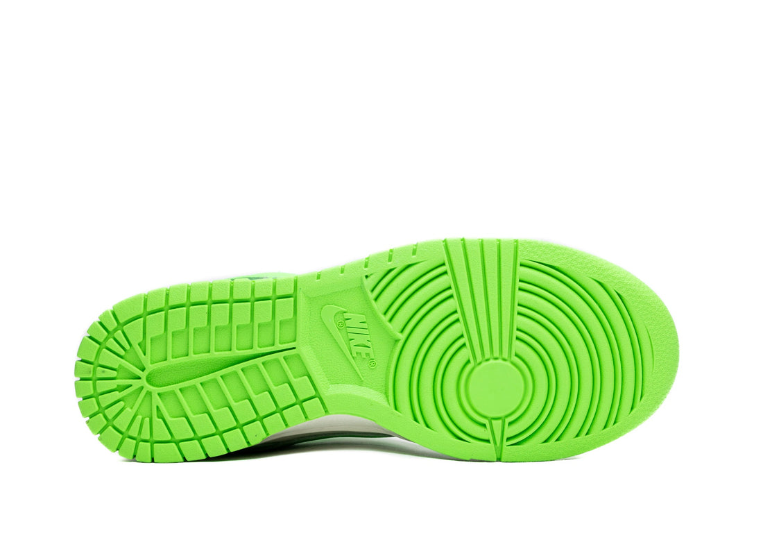 Women's Nike Dunk Low