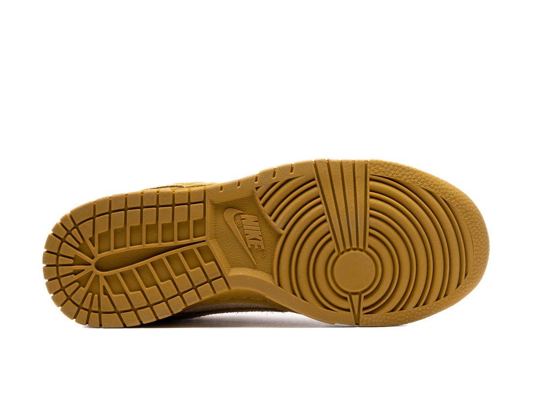 Women's Nike Dunk Low