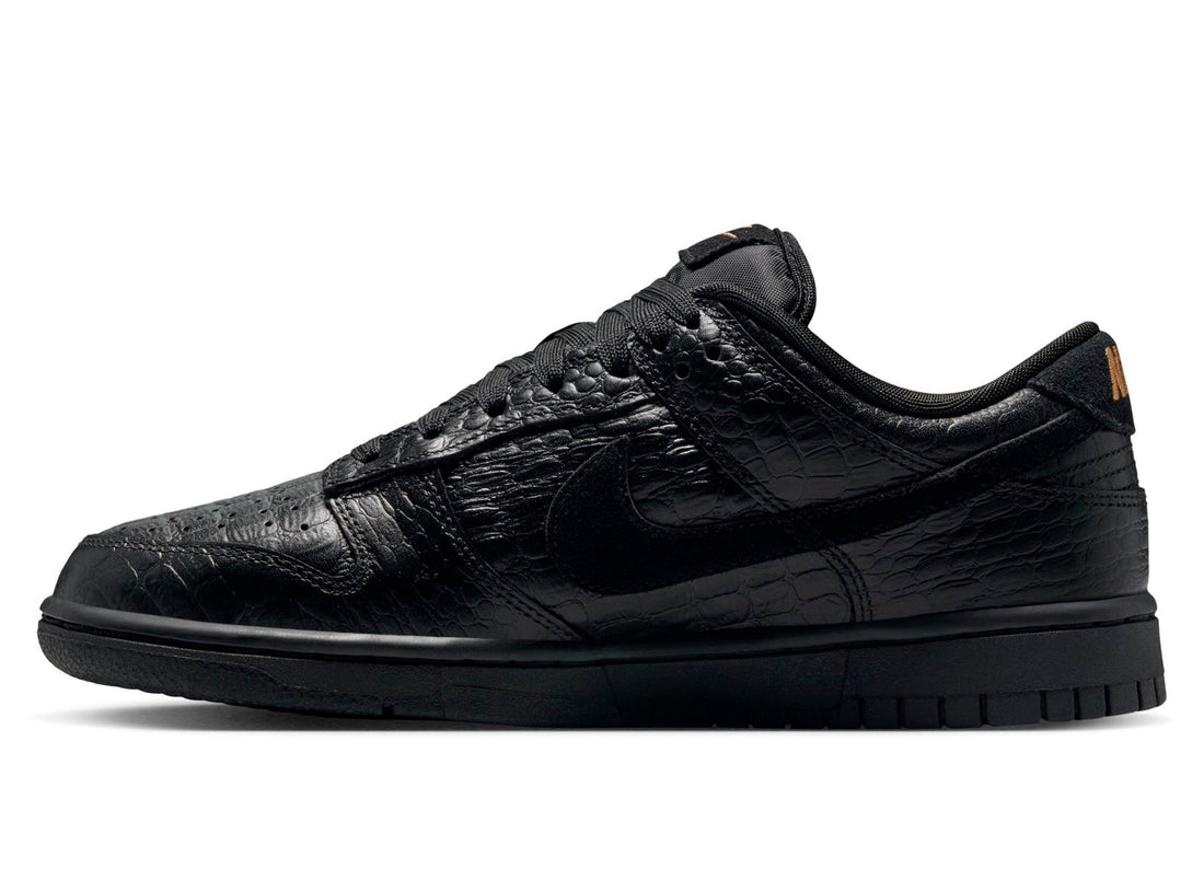 Women's Nike Dunk Low SS in Black