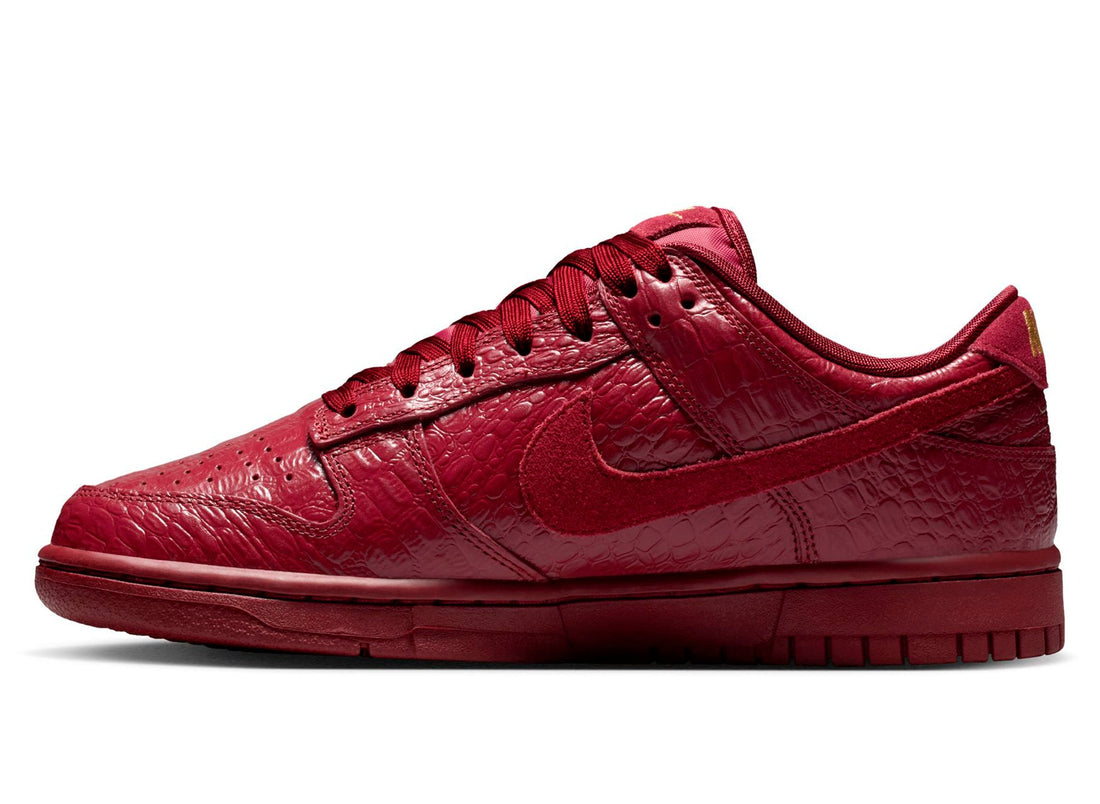 Women's Nike Dunk Low SS in Team Red