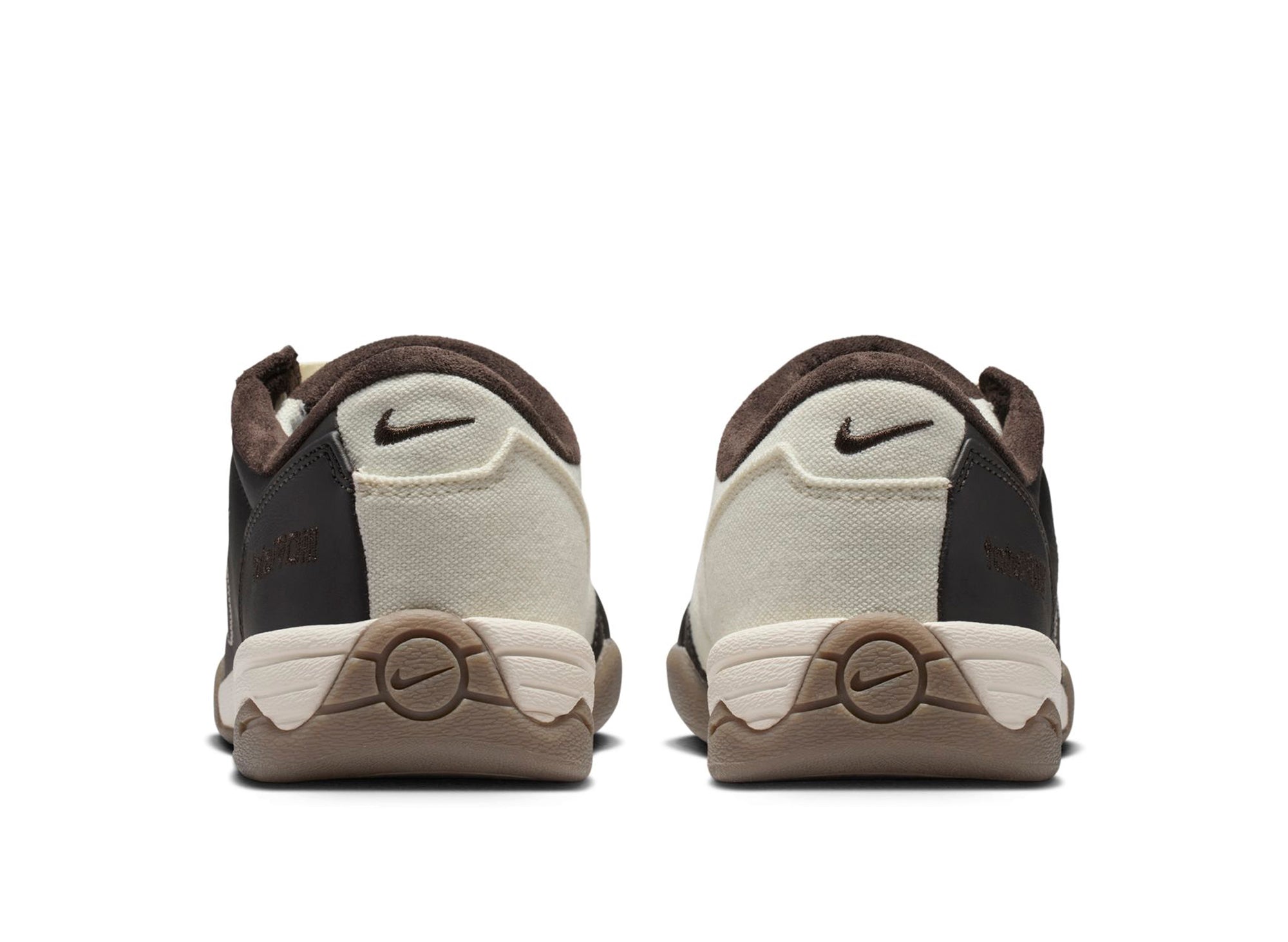Women's Nike Total 90 in Soft Pearl / Velvet Brown