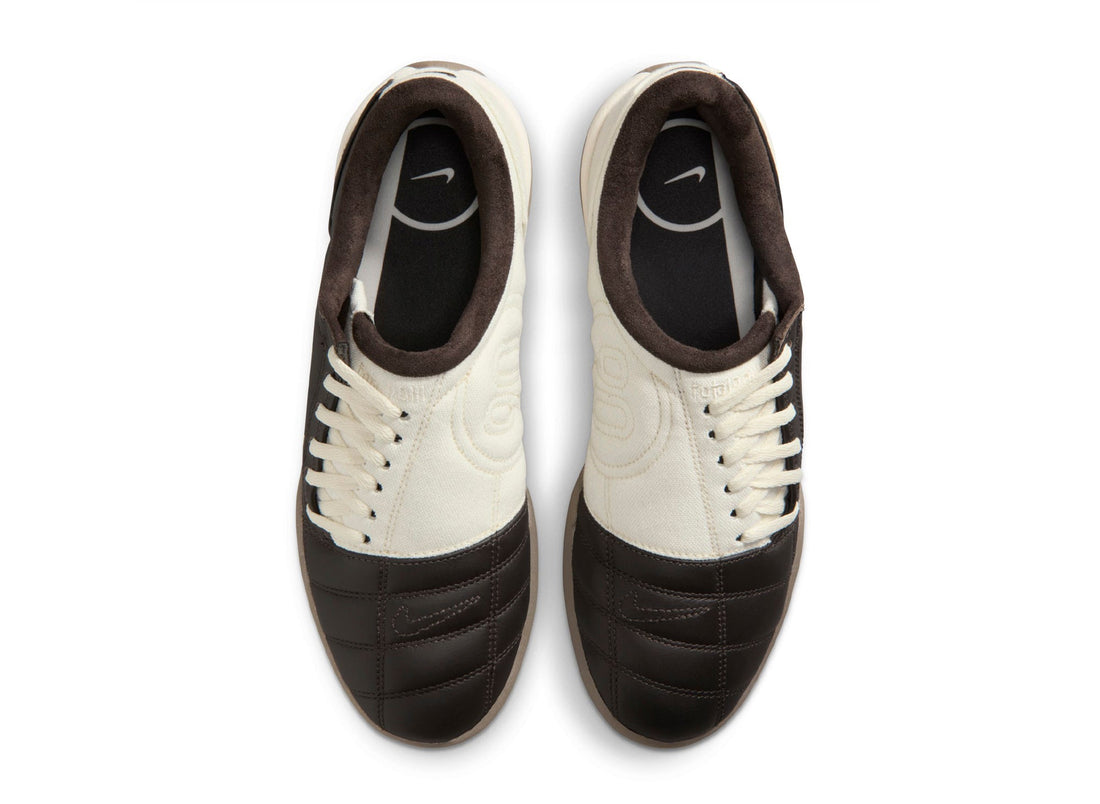 Women's Nike Total 90 in Soft Pearl / Velvet Brown