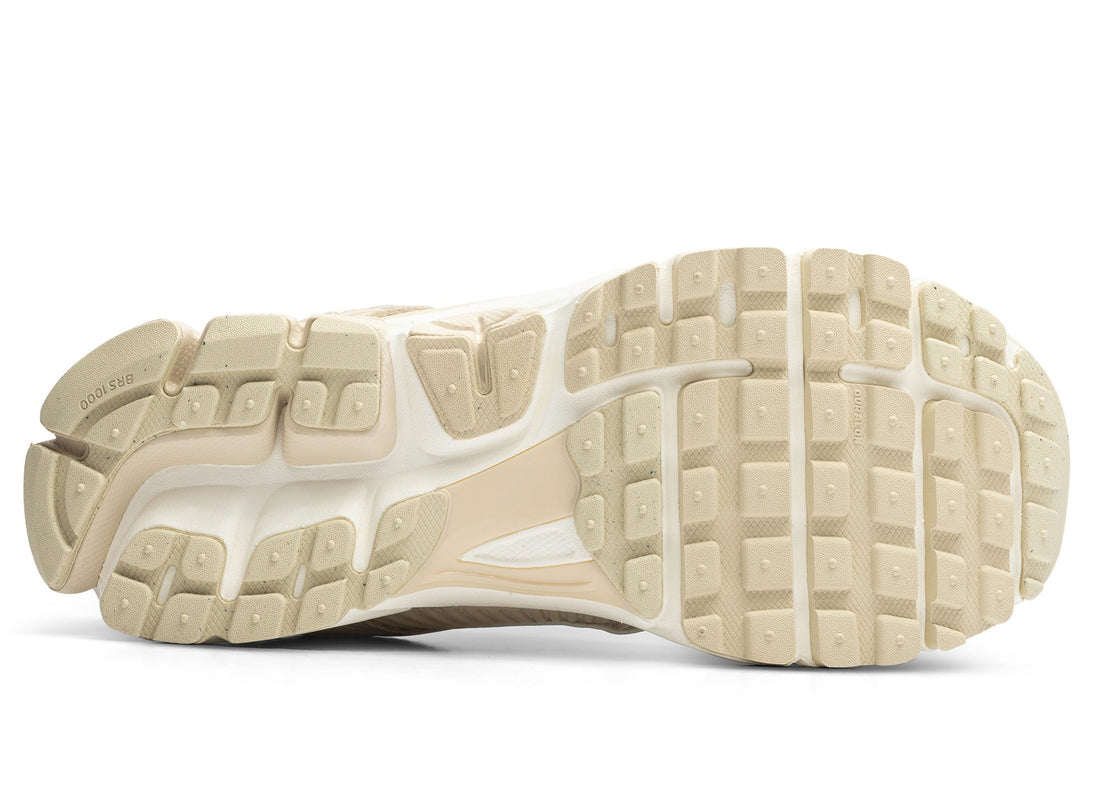 Women's Nike Zoom Vomero 5