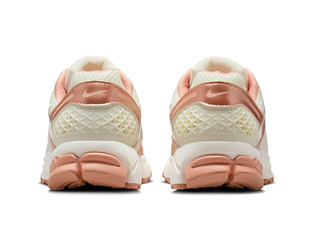 Women's Nike Zoom Vomero 5 "Rose Gold"