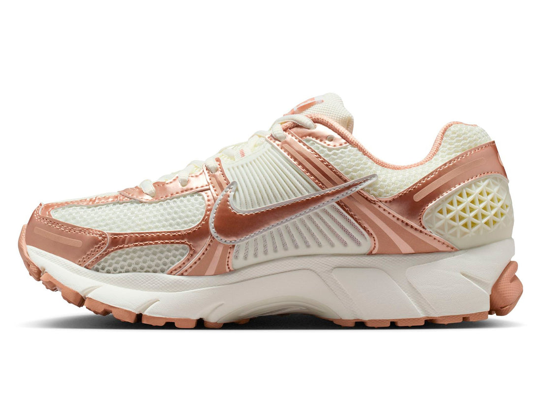 Women's Nike Zoom Vomero 5 "Rose Gold"